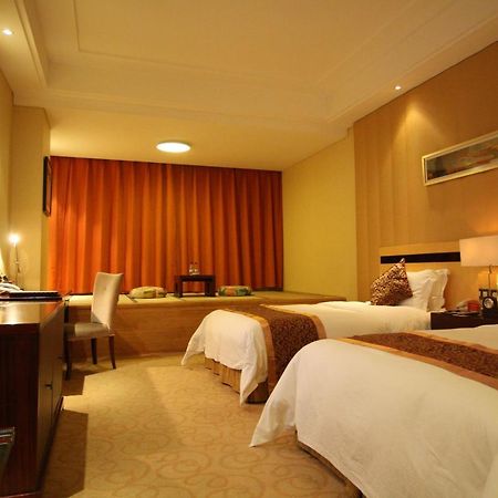 Beijing Lijingwan International Hotel Chaoyang  Экстерьер фото