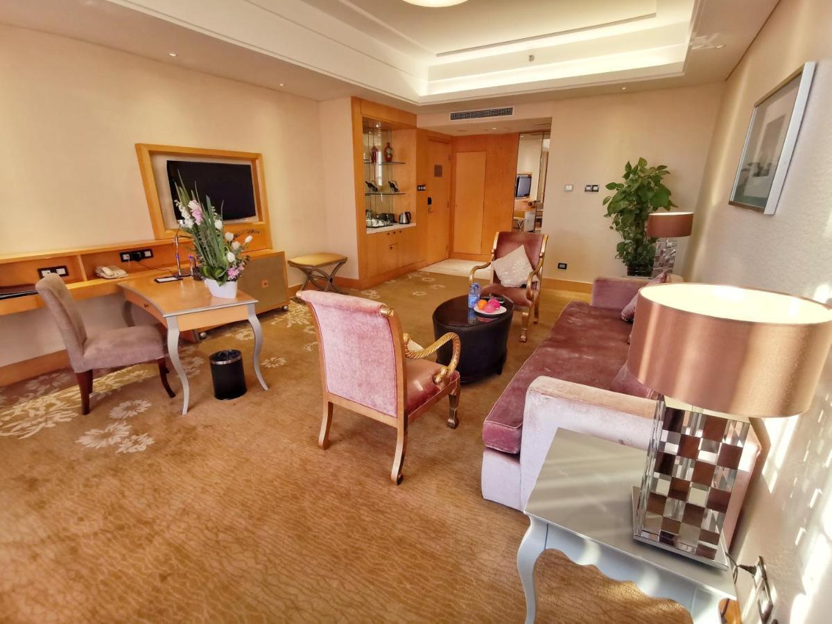 Beijing Lijingwan International Hotel Chaoyang  Экстерьер фото